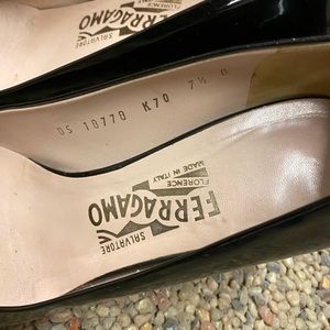 Ferragamo patent black shoes, size 7 1/2 B 7cm heel